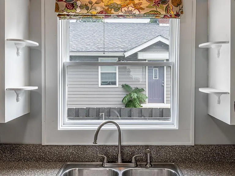 4506 Winthrop Ave — Photo 33