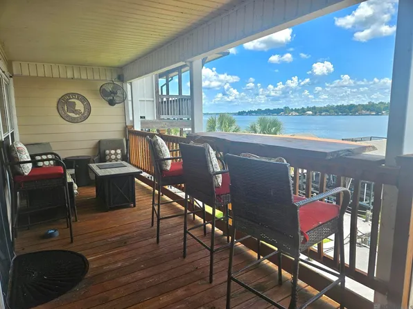 2303 False River Dr APT 10, New Roads, LA 70760