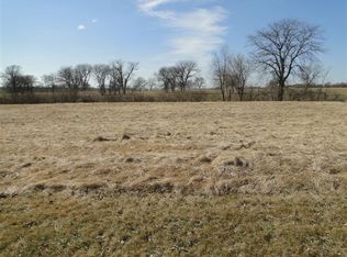 353 McGrew Dr, Avon, IL 61415