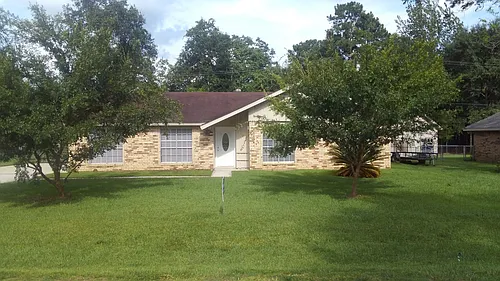 105 Azalea Ave Photo 1