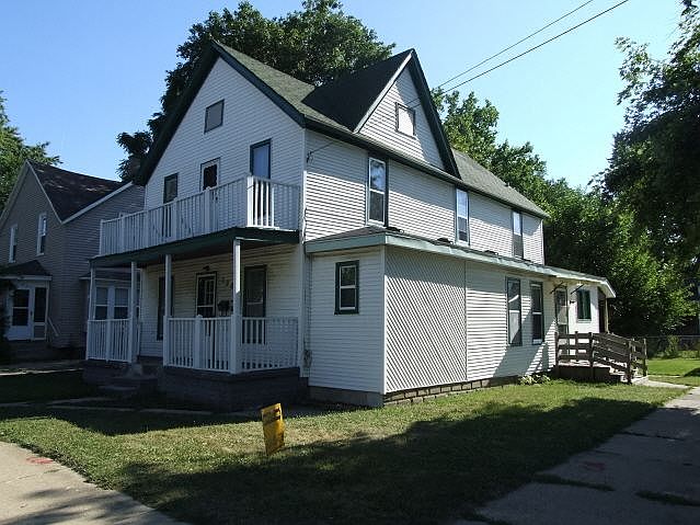 front view in summer