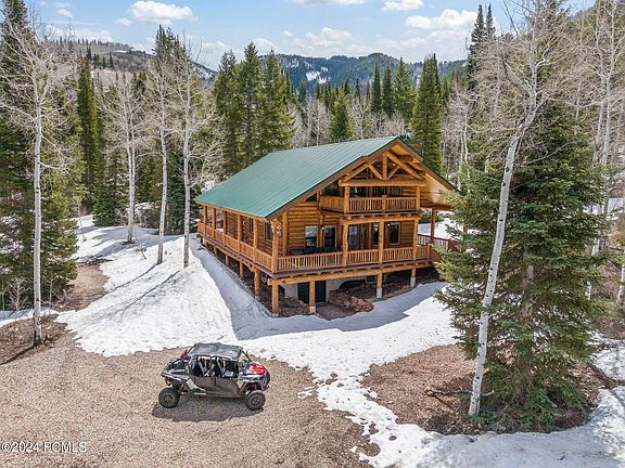 2nd image of 9223 N Uinta Dr