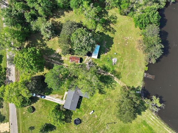 281 Benson Rd, Silver Creek, MS 39663