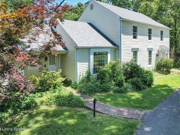 1316 Hickory Bark Ln, Goshen, KY 40026