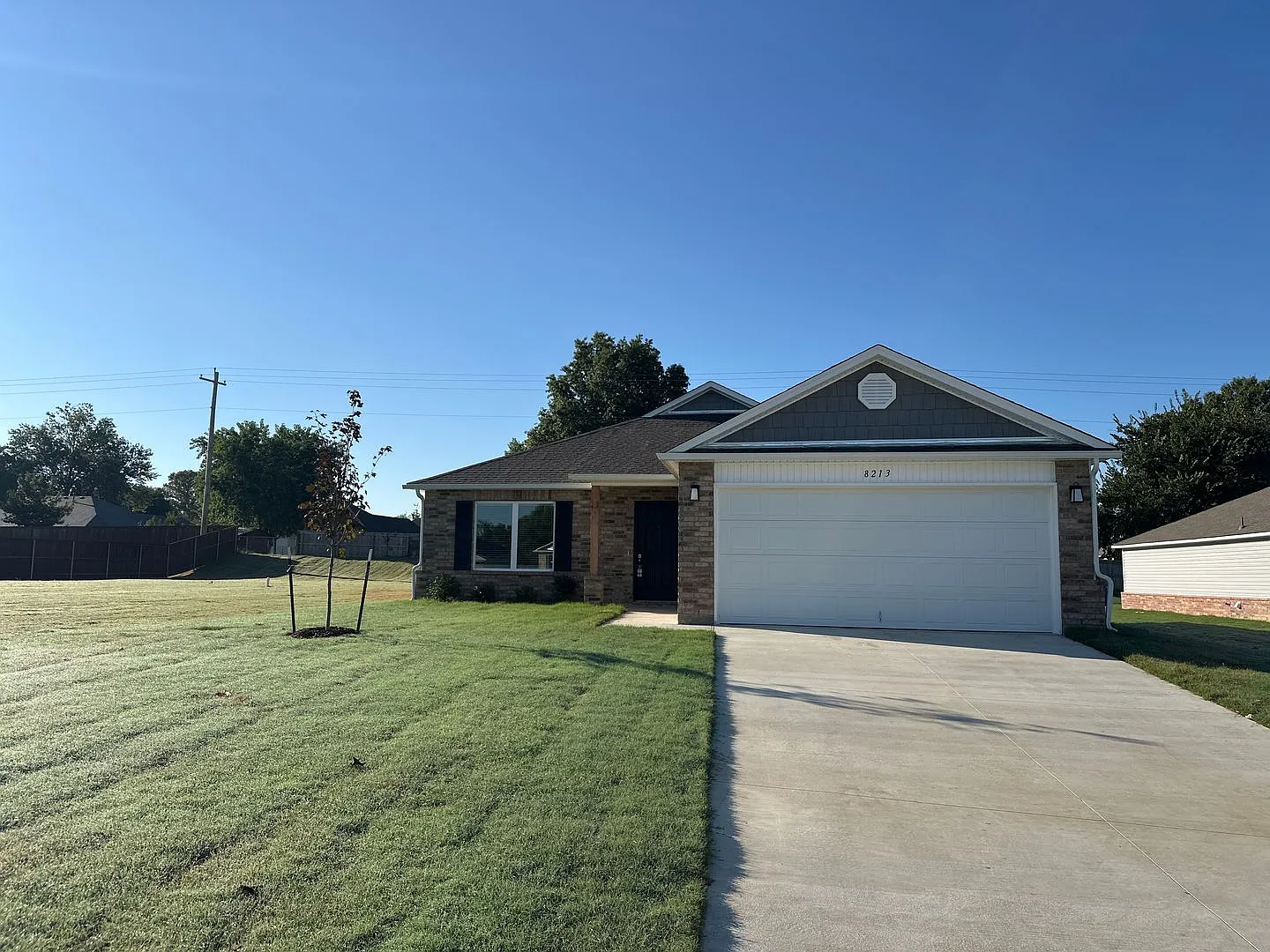 Coming Soon! Pre-Lease This Beautiful Three-Bedroom, Two-Bathroom Home in Broken Arrow — Photo 3