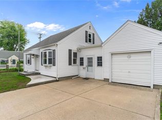 335 Carter Ave, Pawtucket, RI 02861