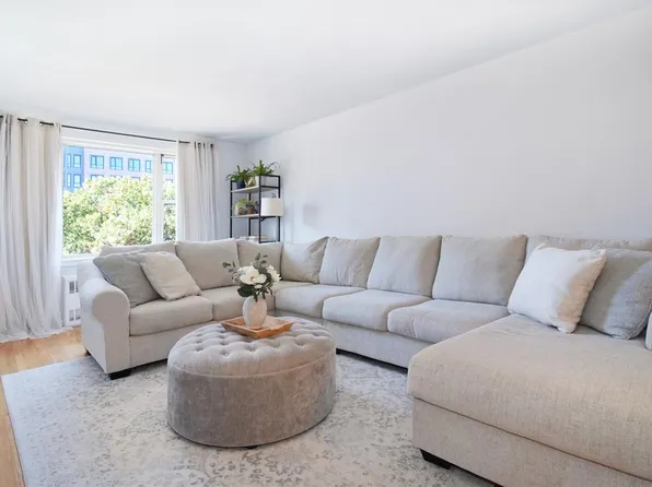 30 N Broadway #6D, White Plains, NY 10601