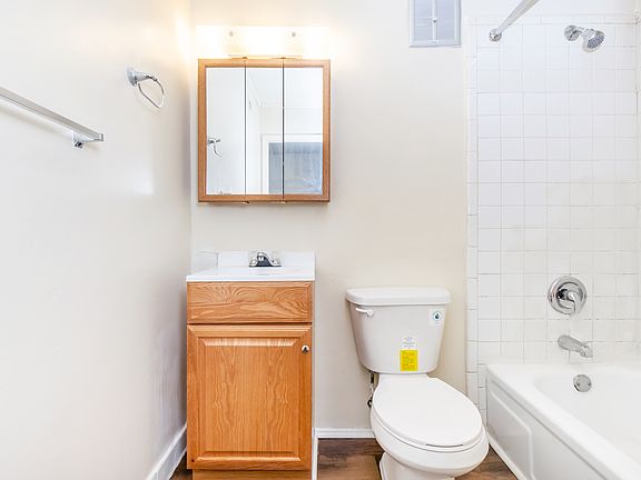 3rd image of 980 Red Bud Rd NE #29409023a