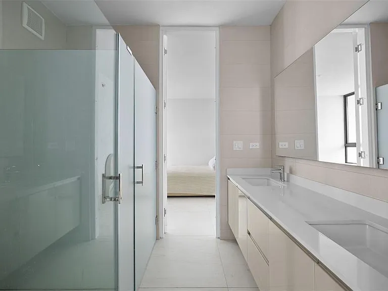135 Salonga St — Photo 26