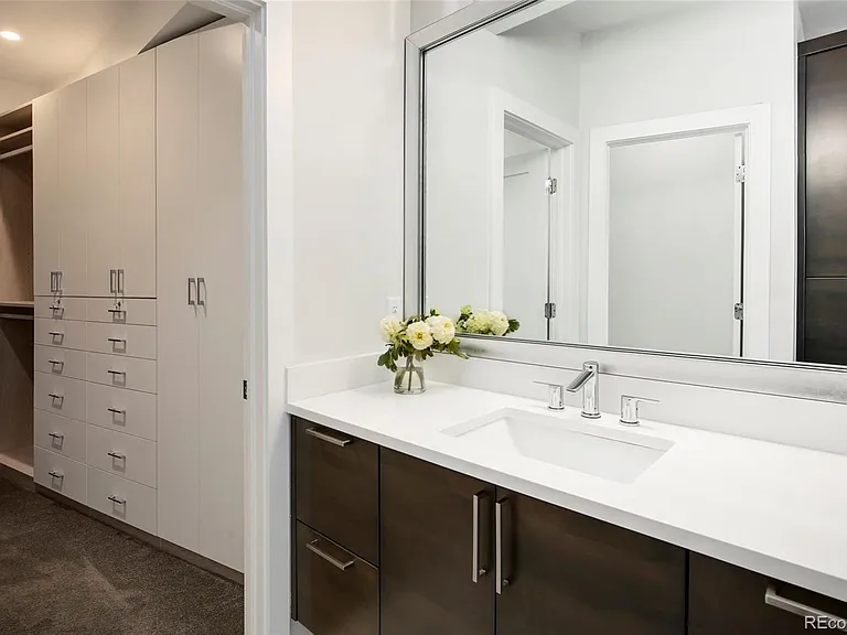 427 Milwaukee St — Photo 21