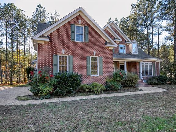 3rd image of 5106 Kings Pond Ct