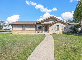 776 Ponderosa Dr, Hurst, TX 76053