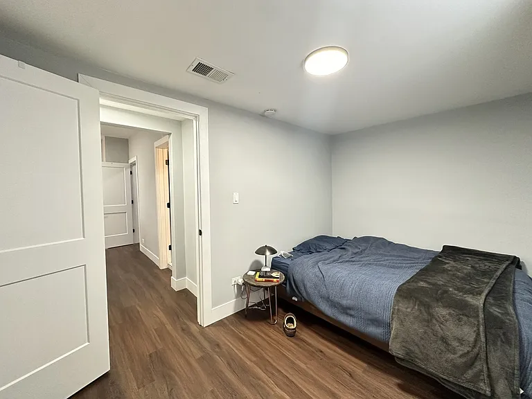 1721 N Mozart St #2 — Photo 15