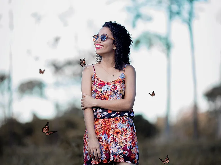 beautiful-blur-butterflies-curly-hair-594693