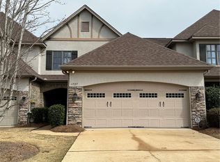 1727 Easton Ct, Auburn, AL 36830