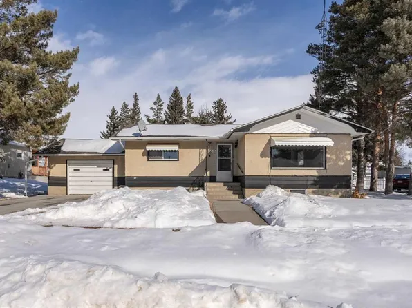 5316 S 55th Ave, Viking, AB T0B 4N0