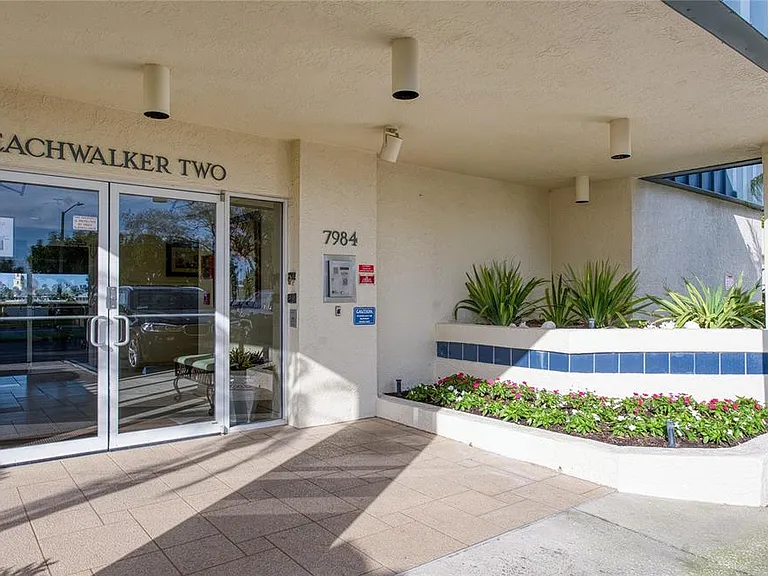 7984 Sailboat Key Blvd S #502 — Photo 2