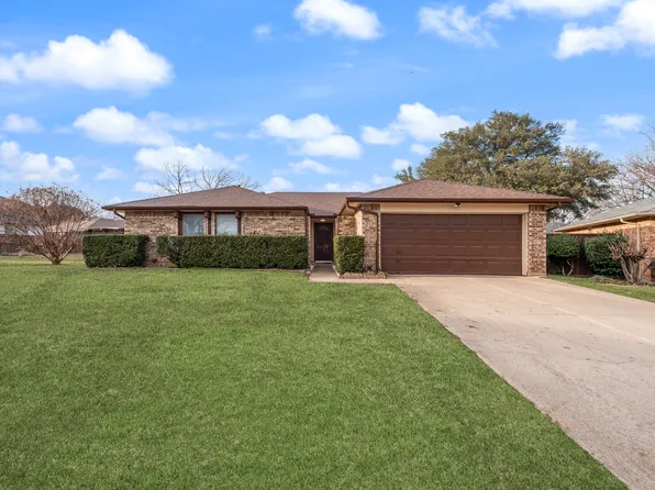 1320 Colony Ct, Flower Mound, TX 75028