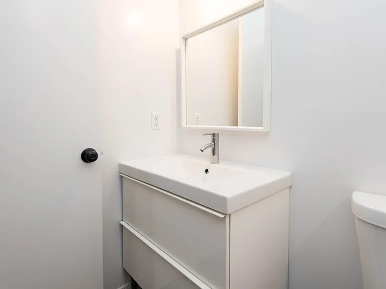 3933 Marathon St #104-B — Photo 19