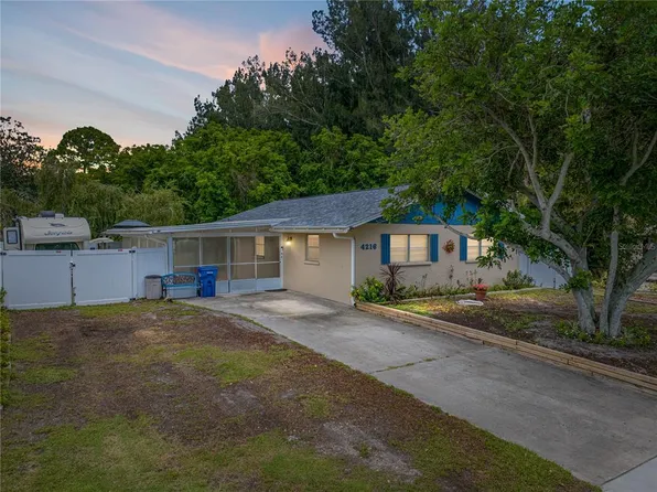 4216 3RD AVENUE W, PALMETTO, FL 34221