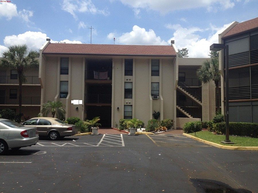 1st image of 6751 N University Dr APT 322