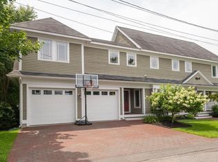 60 Garfield St, Marblehead, MA 01945