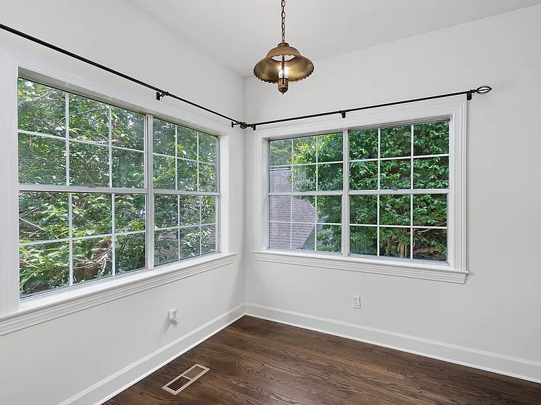 1003 E Brow Rd — Photo 16