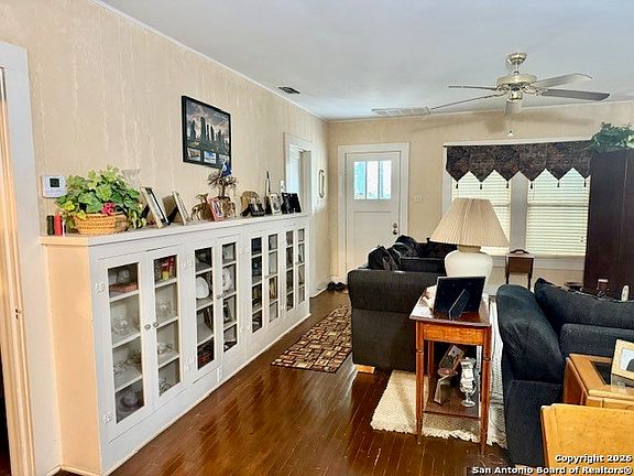 5th image of 304 N Tyler St