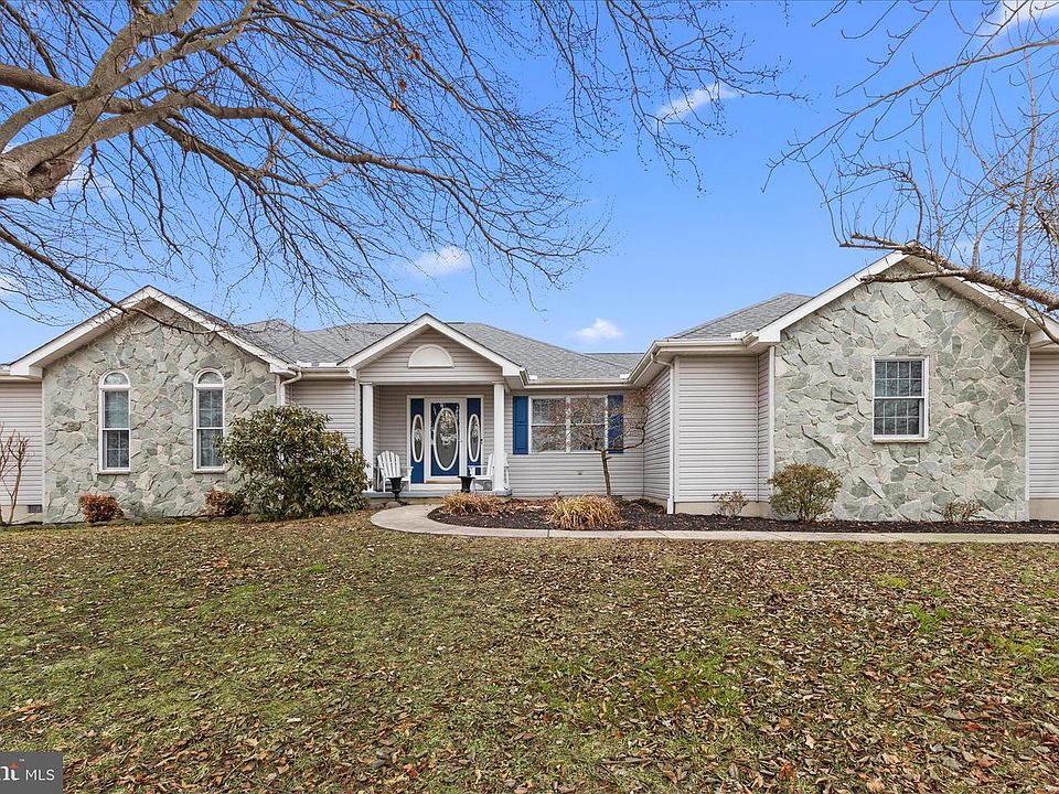 1st image of 31434 Dogwood Estates Dr