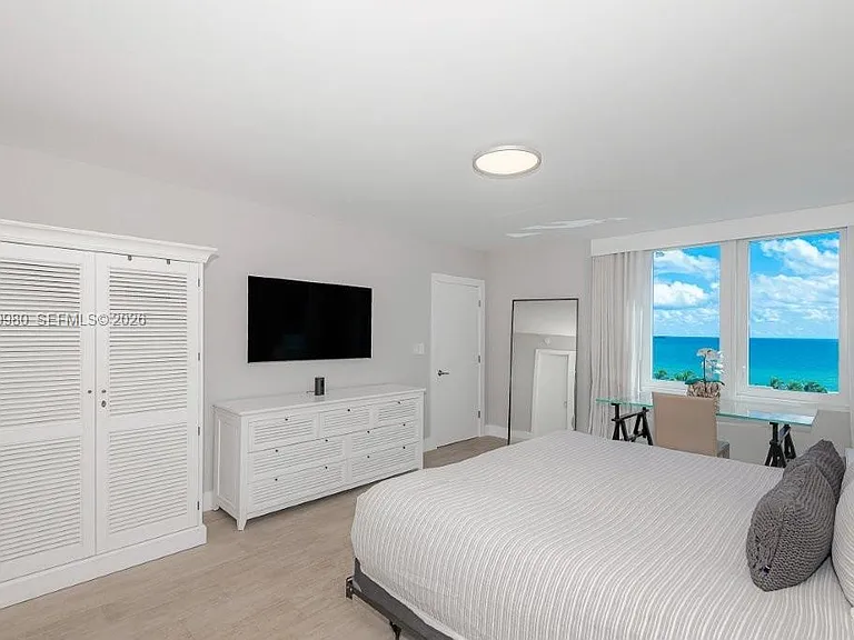 2301 Collins Ave #738 — Photo 12