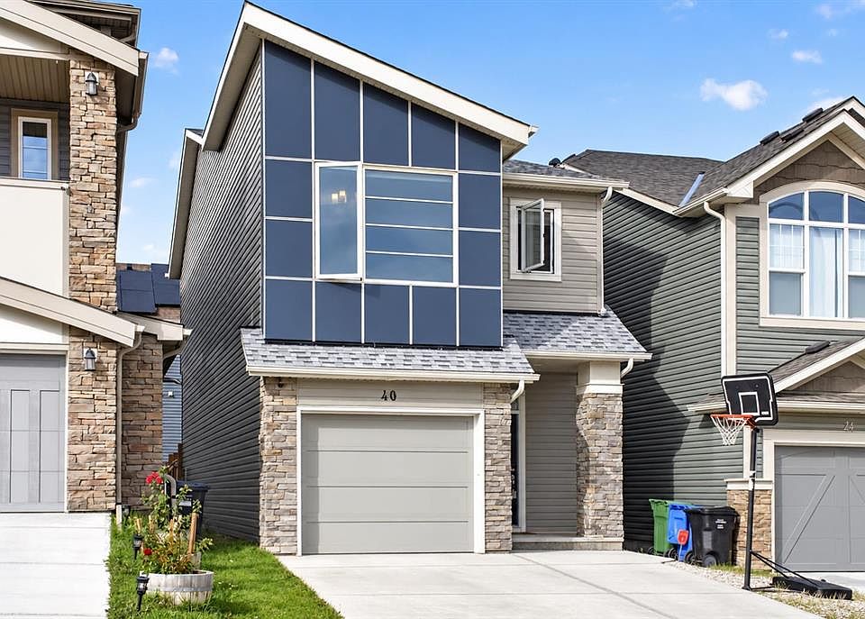 1st image of 40 SW Sage Bluff Way NW