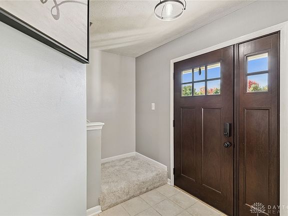 4th image of 564 Little Creek Dr