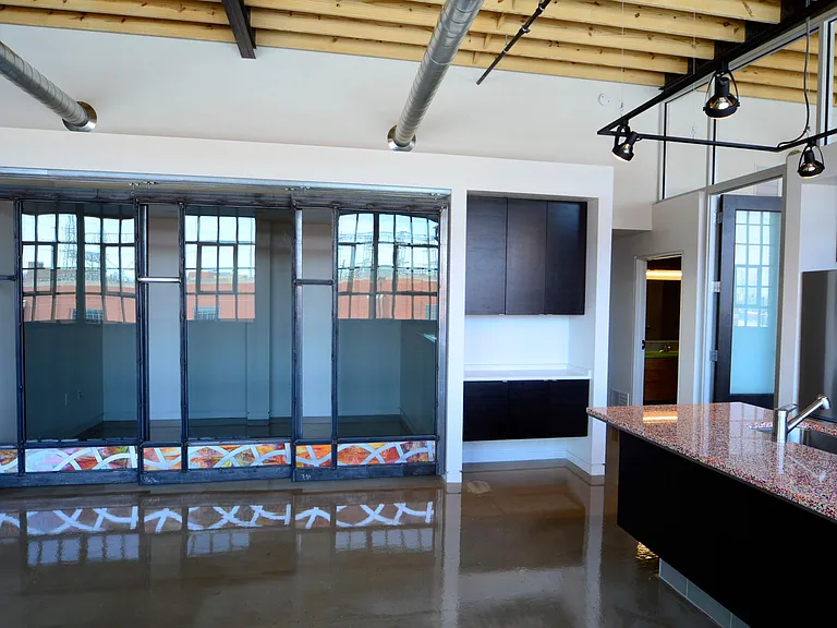 376 W Main St #206 — Photo 14