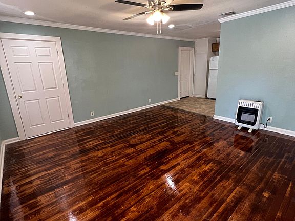 5th image of 511 Golden Crown Dr