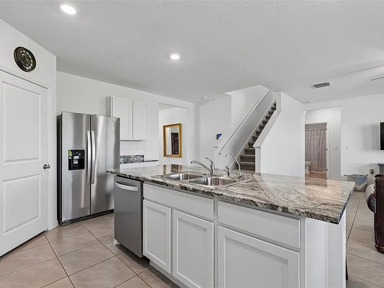 3406 Grassy Knoll Ct — Photo 14