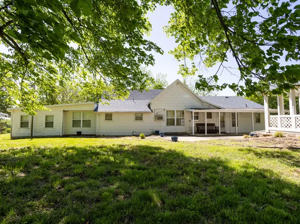 000 Canyon Road Road, Ozark, MO 65721