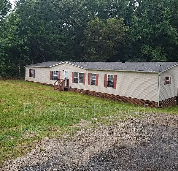 2321 Cyrus Dr — Photo 1