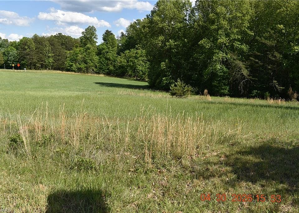 1st image of 843 Renn Rd