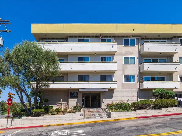 1600 Ardmore Ave Unit 320, Hermosa Beach, CA 90254