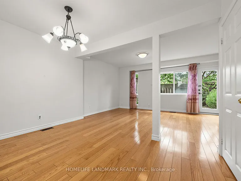 67 Godstone Rd #112 — Photo 12