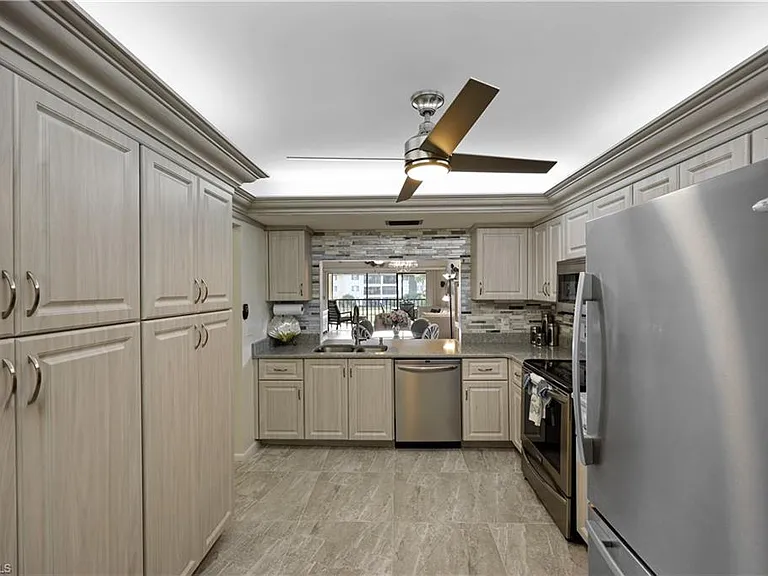 500 Misty Pines Cir #206 — Photo 10