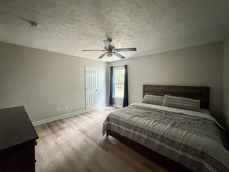 1025 Rim Rd — Photo 14