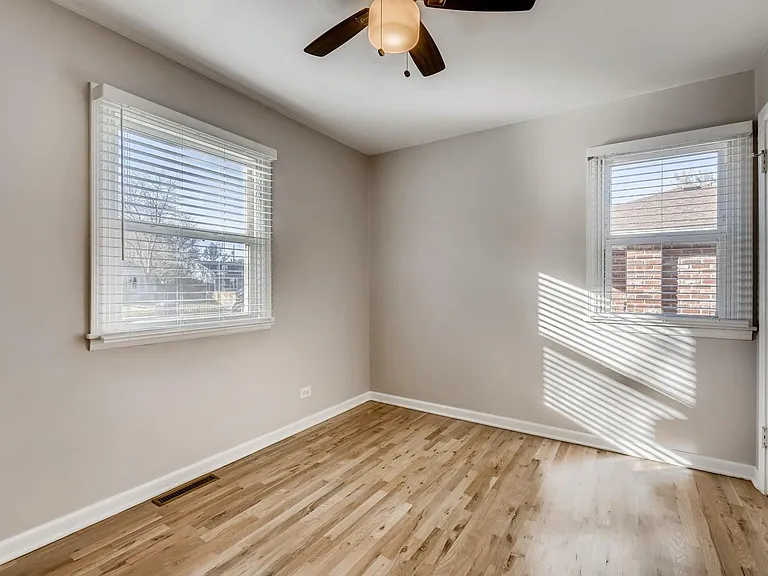 1730 Wabash St — Photo 11