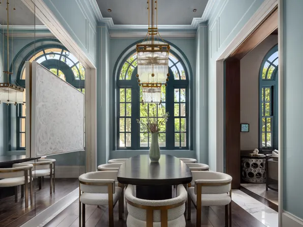 50 Central Park West image 4 of 36