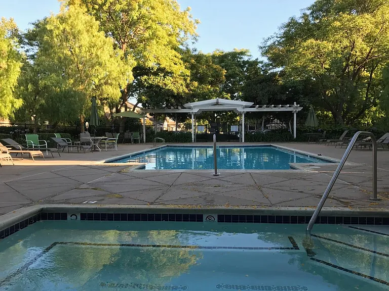 4849 Mangrove Dr — Photo 3