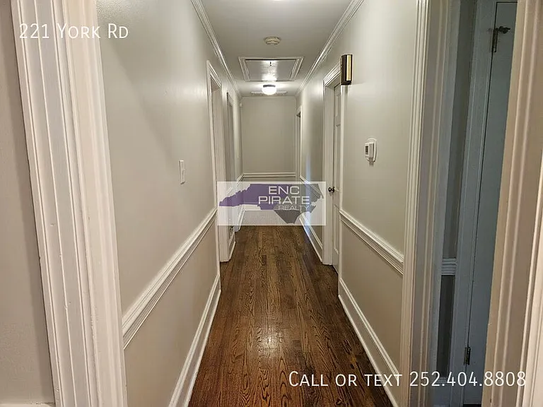 221 York Rd — Photo 13