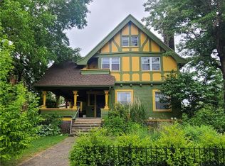 3320 E 55th St, Cleveland, OH