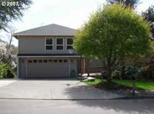 8620 NW Ash St, Portland, OR 97229