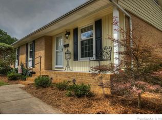 2359 Helen Dr, Gastonia, NC 28054