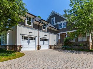 5844 Marbury Rd, Bethesda, MD 20817